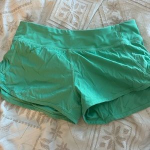 ivivva green shorts